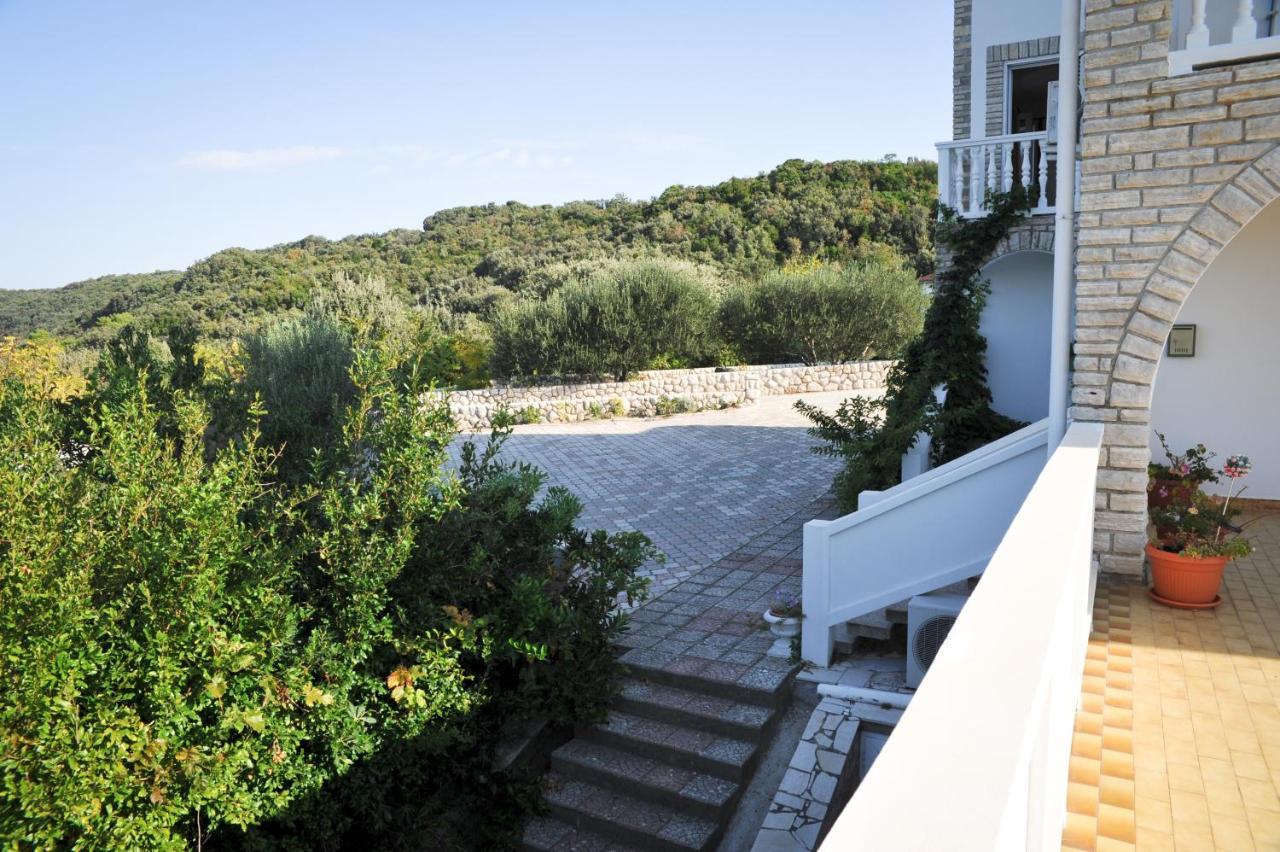 Apartments With A Parking Space Kampor, Rab - 14998 Luaran gambar